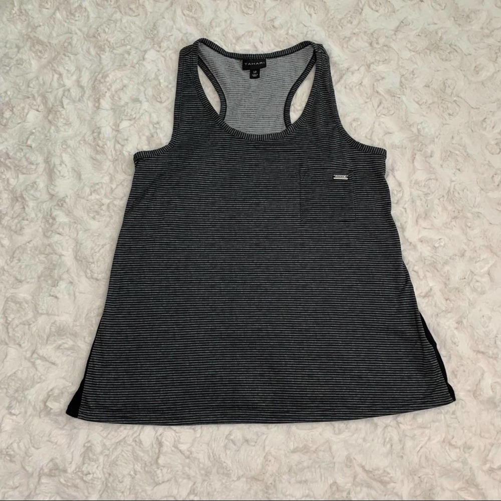 🌸Tahari comfortable striped black and grey tank top size small/P with a pocket